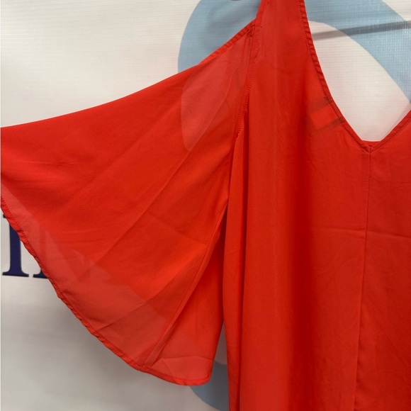 Torrid red women’s short sleeve blouse, size 18/20. NWOT. Coral. - Picture 2 of 4